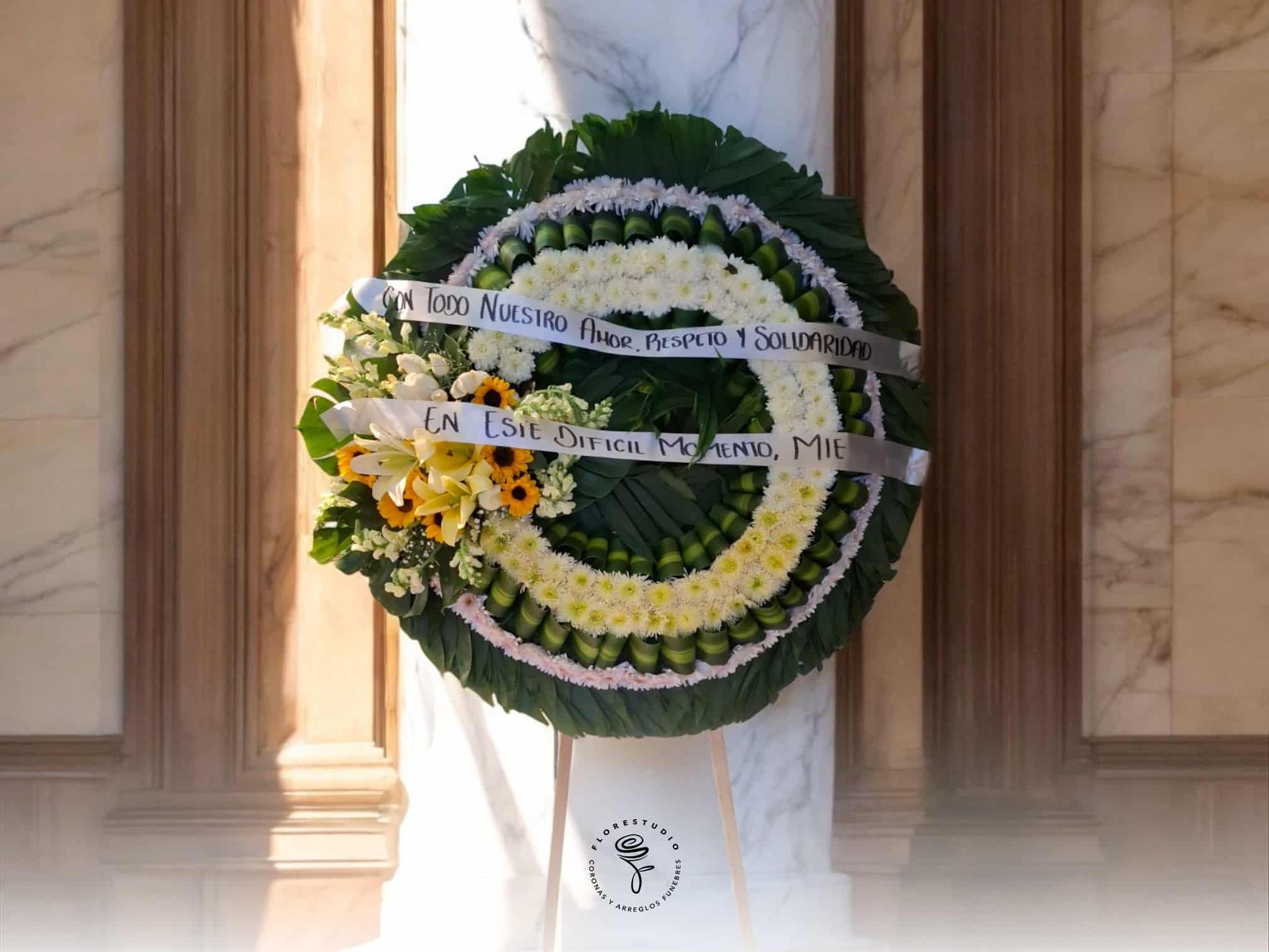 Corona Fúnebre Cántico de Alabanza, $1,999, arranque del rango especial